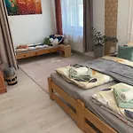 Tavaszpart Vendeghaz