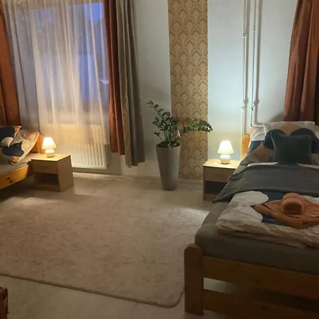 Tavaszpart Vendeghaz Segedín