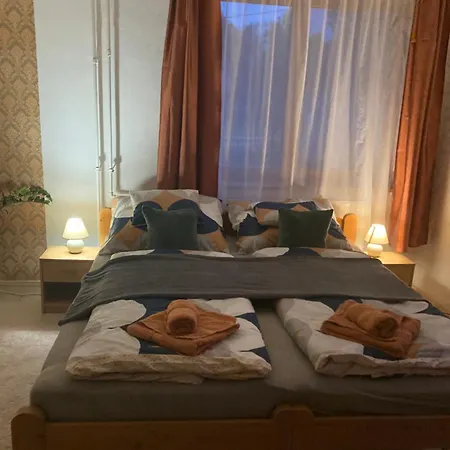 Apartmán Tavaszpart Vendeghaz Segedín