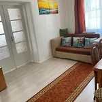 Tavaszpart Appartement *