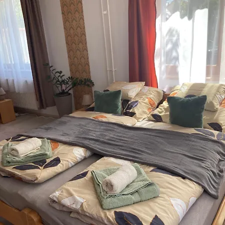 Apartment Tavaszpart Vendeghaz Szeged