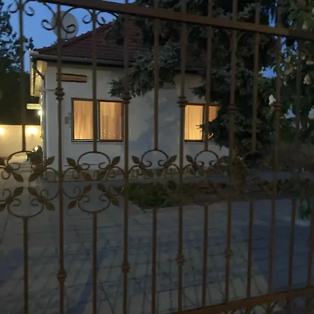 Tavaszpart Vendeghaz