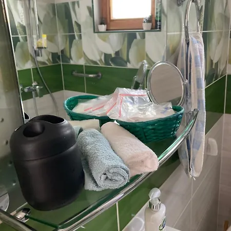 Tavaszpart Vendeghaz *